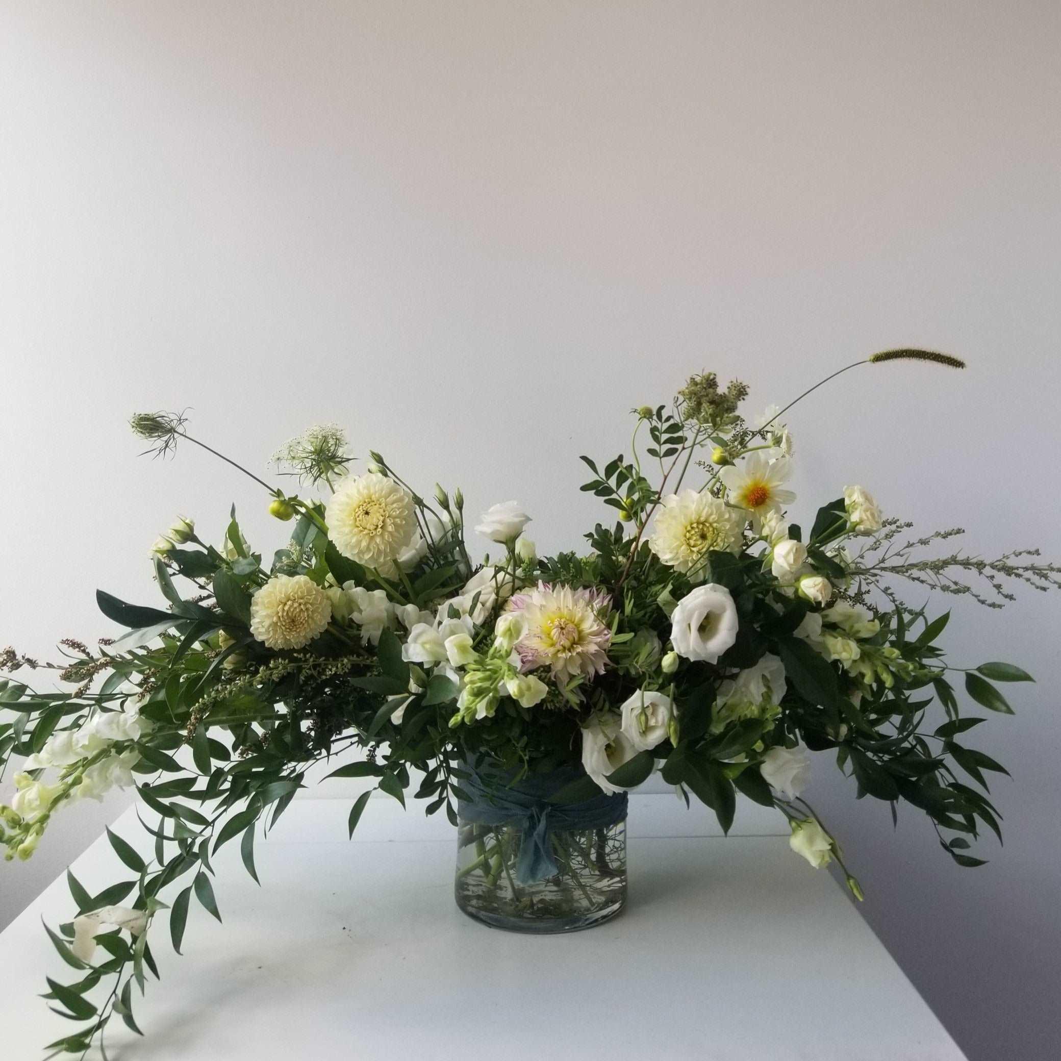 Arrangement pour urne funéraire - Oursin fleurs