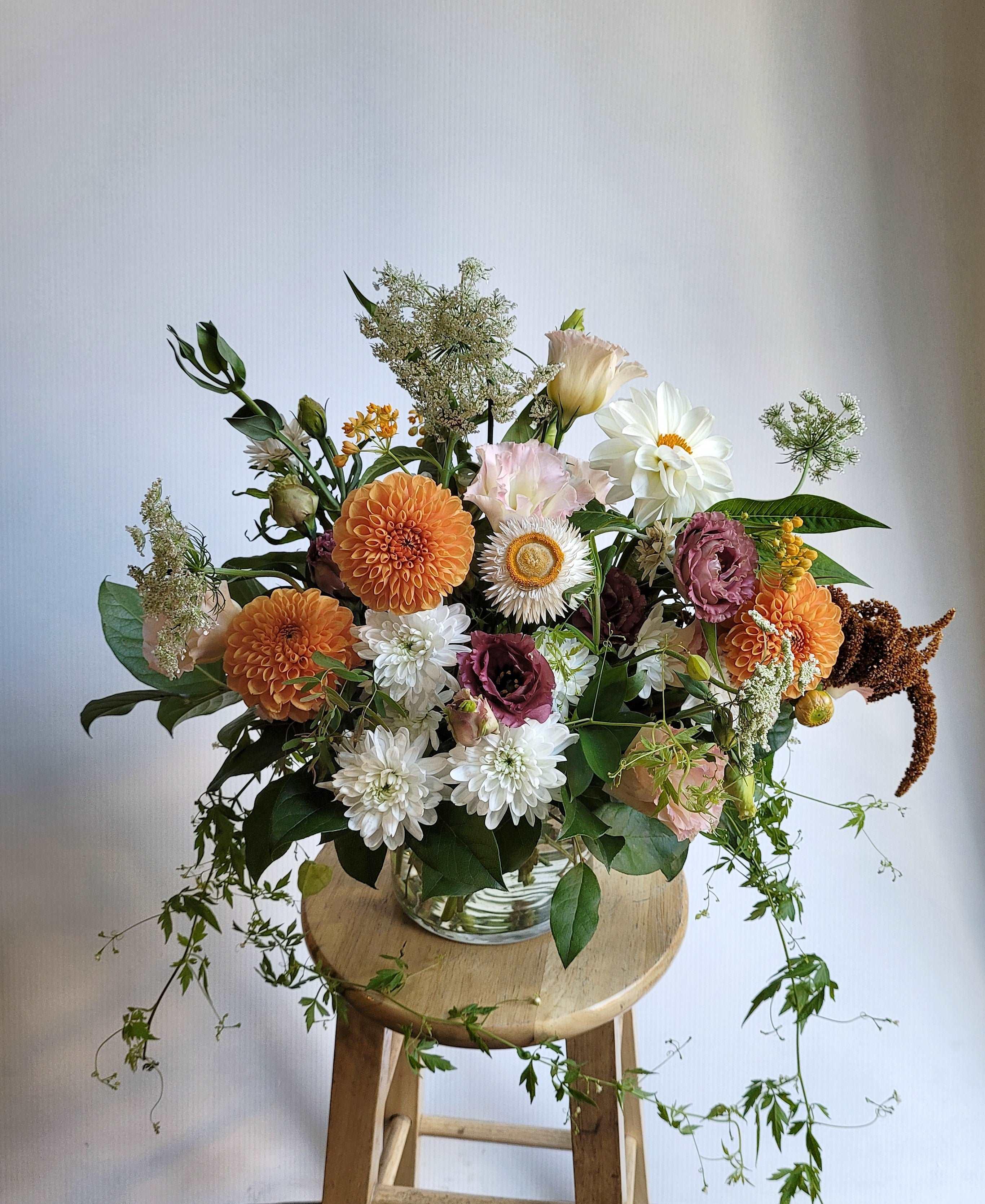 Arrangement pour urne funéraire - Oursin fleurs